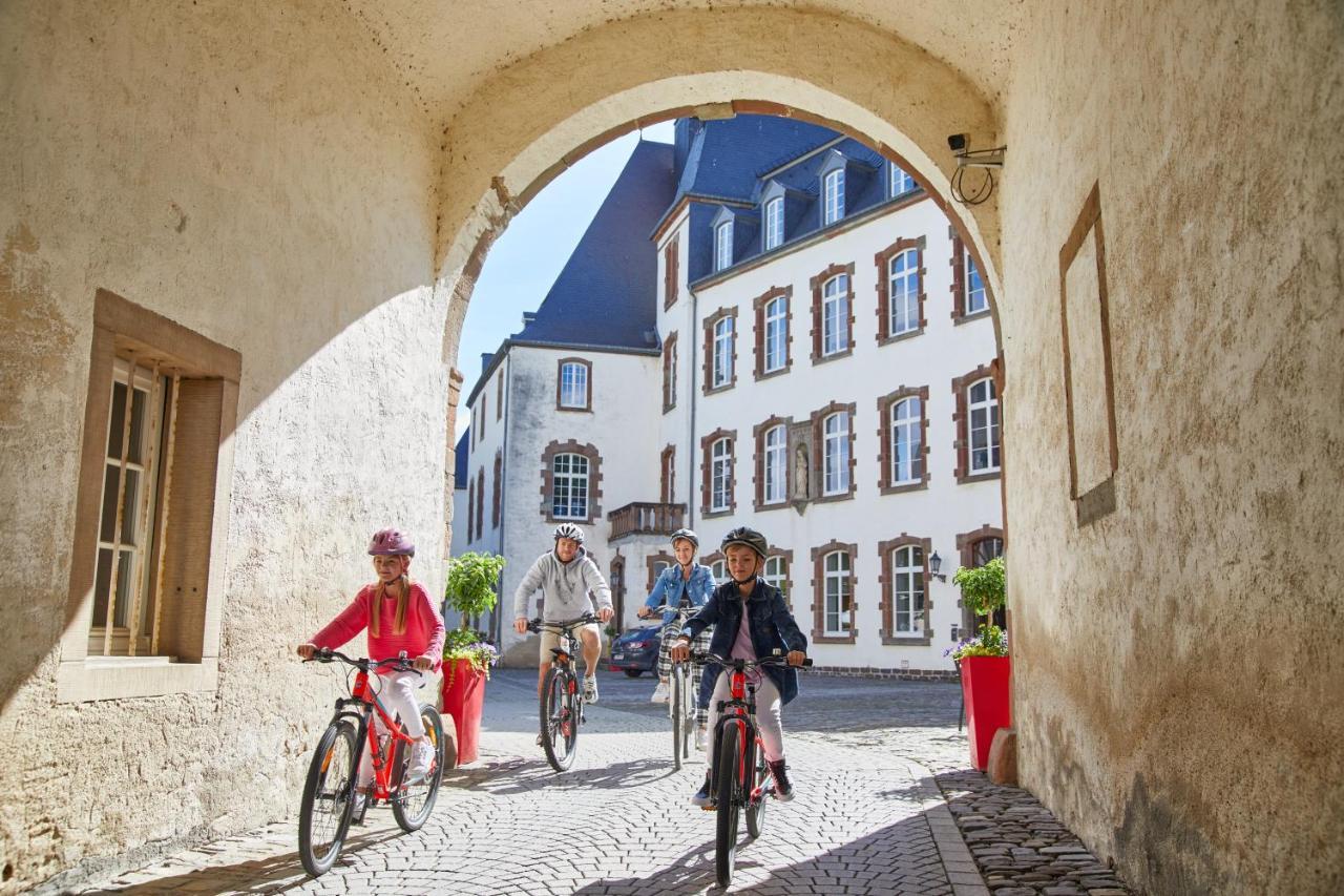 Hotel-Restaurant Beim Schlass Wiltz Ngoại thất bức ảnh