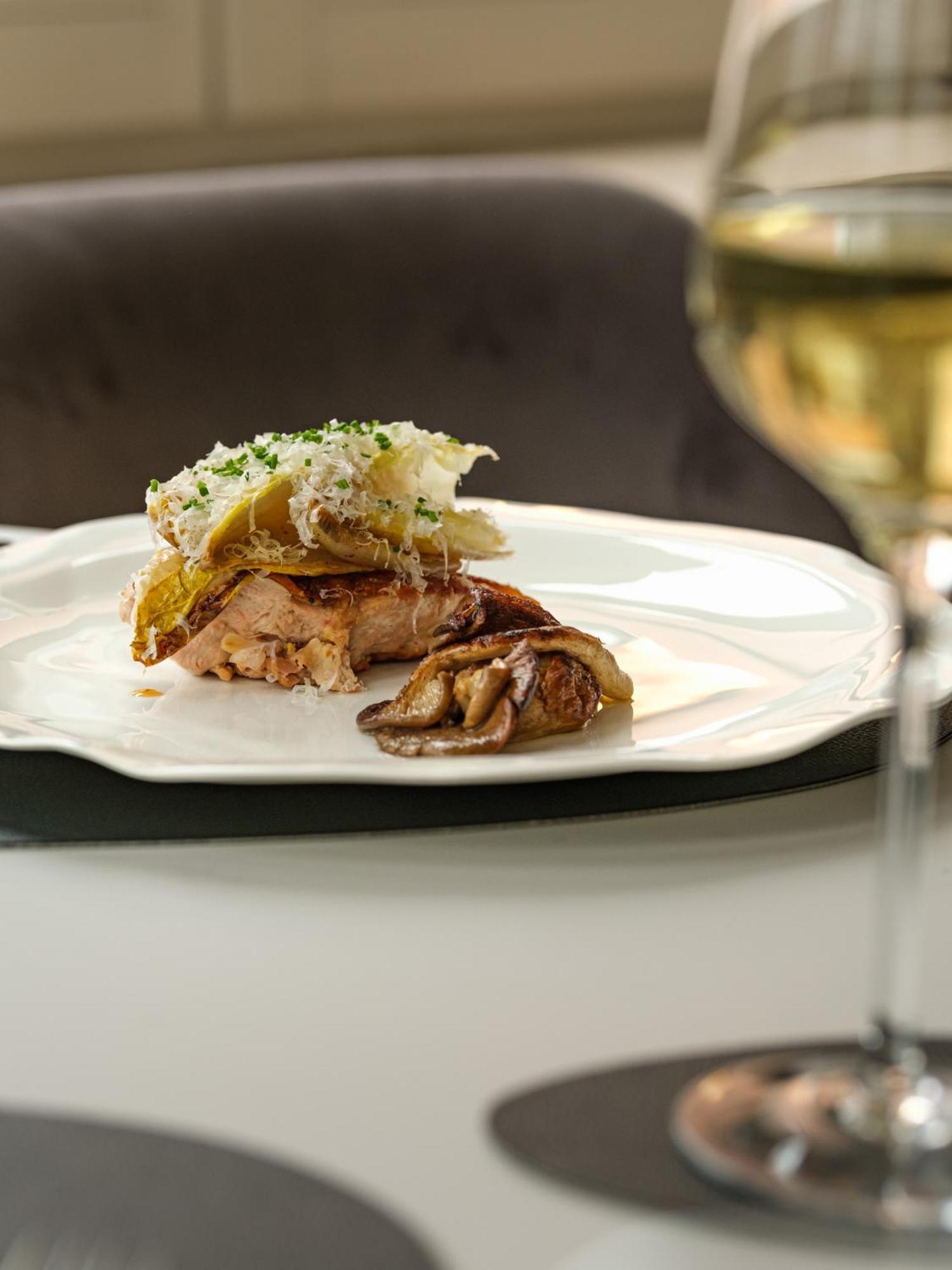 Hotel-Restaurant Beim Schlass Wiltz Ngoại thất bức ảnh